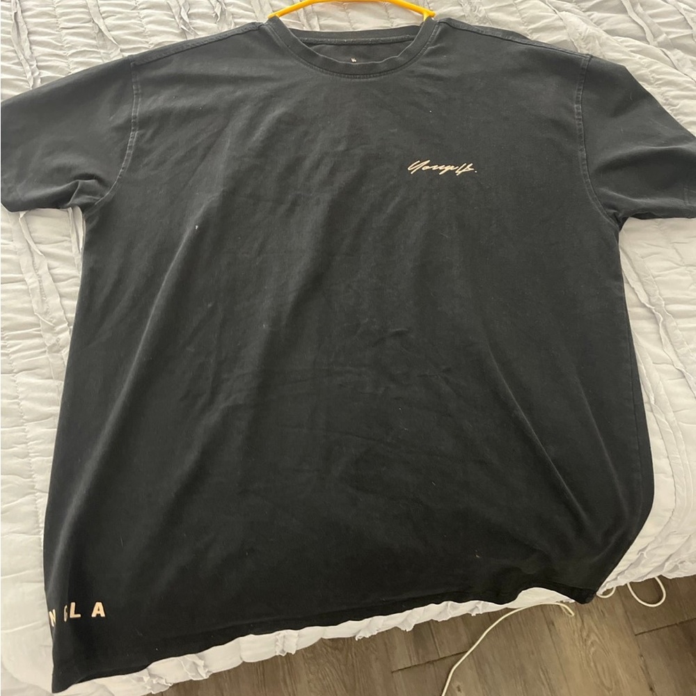 youngla black tee
